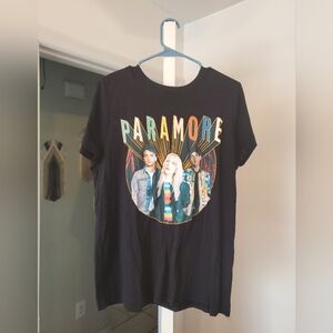 Paramore Band Short Sleeve Tee